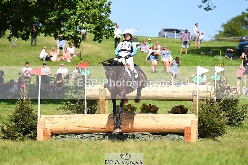 230527-163142-12058 - 317-FERNHILL_KANKAN-Jonelle_Price-XC