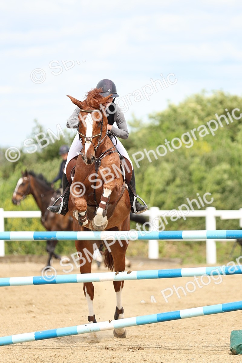 SBM_001296 - Class 5 - Senior Foxhunter - 1.20m
