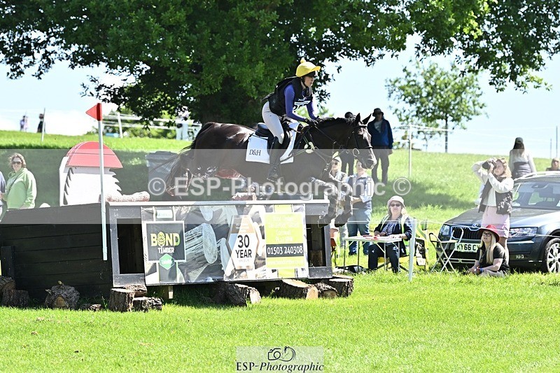 240525-112218-12306 - 353-BIKINI-Rose_De_Montmorency