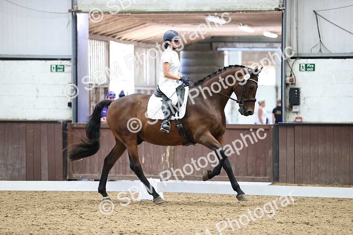 SBM_000897 - Novice 4 Warm Up
