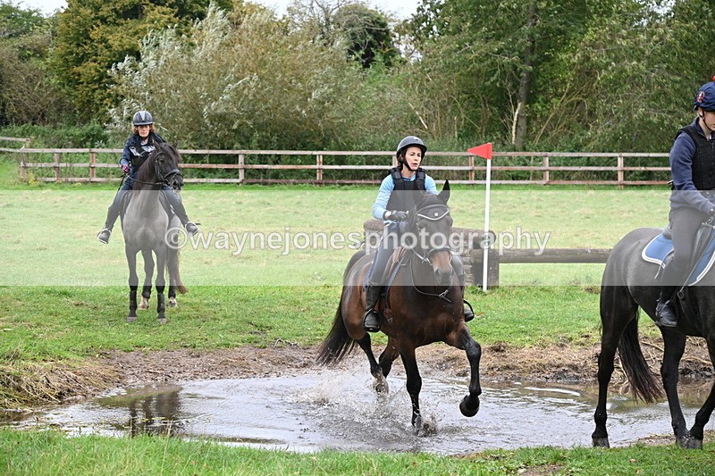 WJ6_3147 - Time at Photographer 11:01 to 11:20