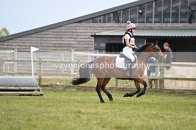 WJ6_1554 - 60cm XC Time 13:22 to 13:53