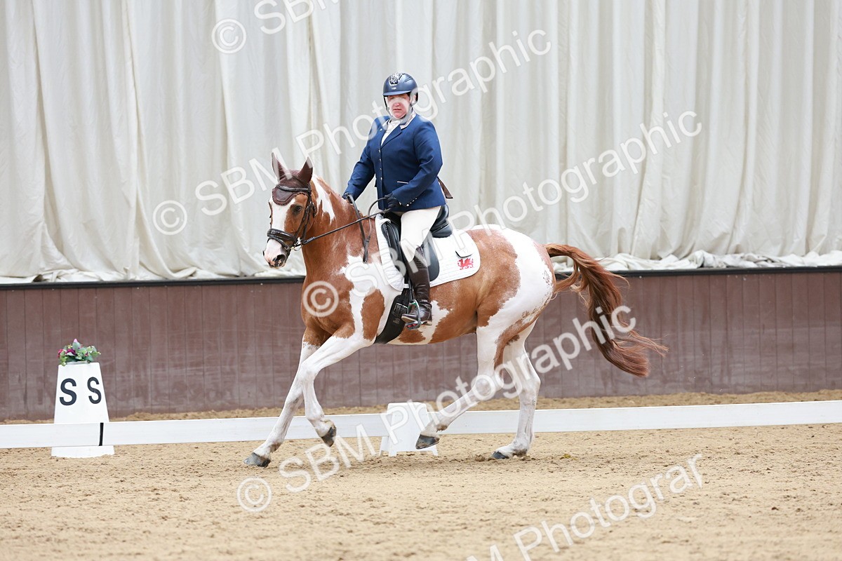 SBM_010071 - Class 6b - Novice 6 - 12.40-13.43