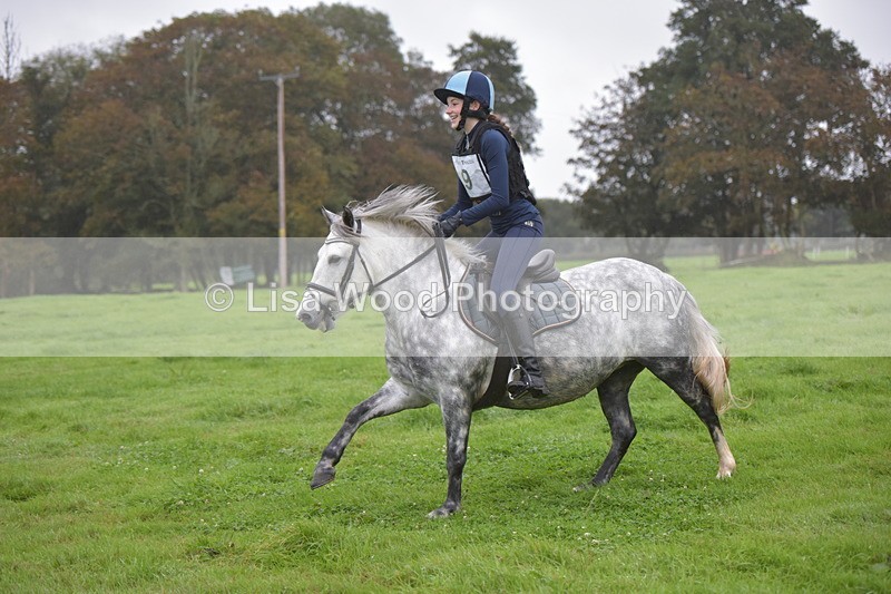 RAY_9193 - Class 1: 65cm: Ski Jump