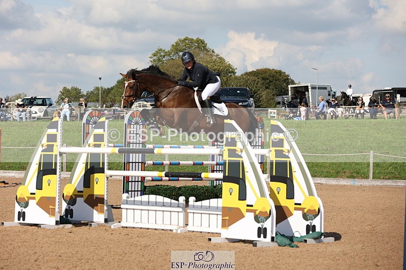 230915A-143829-02676 - Cls 5 National 1.40m