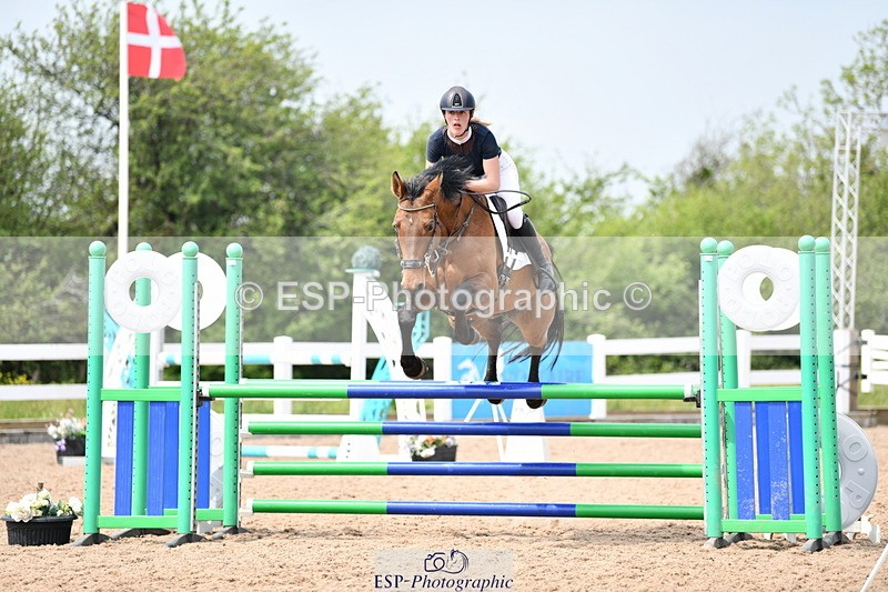 240512A-135035-18723 - Cls 41 Discovery and 1m Open