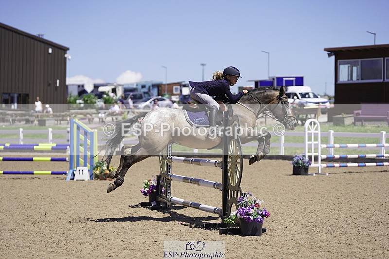 230624A-131746-01557 - Cls 24 Pony Discovery & 90cm Open