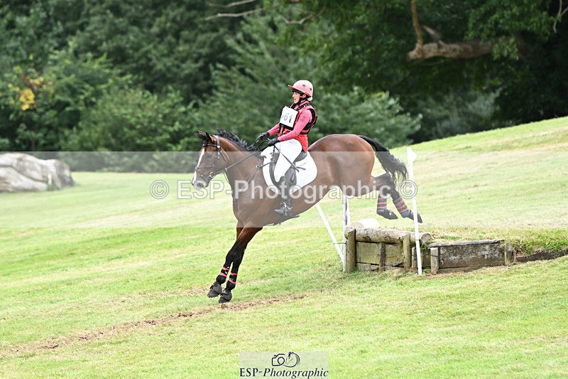 240825X-180159-38111 - 80cm XC 17.30 to End