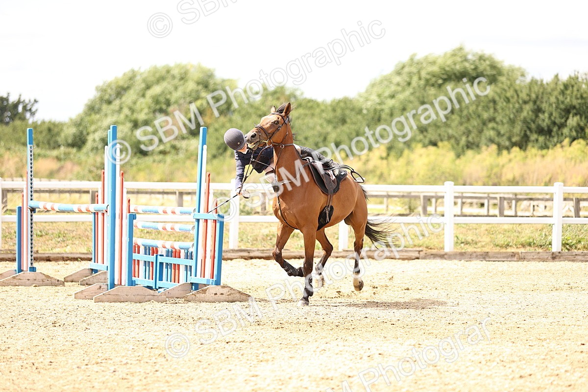 SBM_001273 - Class 6 - Senior Newcomers - 1.10m
