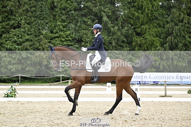 240523-170335-05612 - 449-REDFIELD_FYRE-Cassie_Sanger