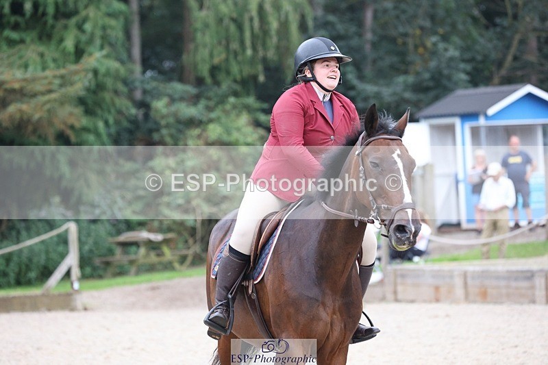 230908-182020-03709 - Cls 9 Snr Newcomers & 1.10m Open