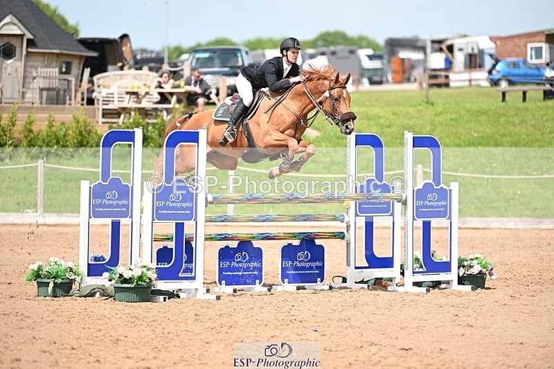 250511-142340-14338 - Cls 28 Snr Newcomers