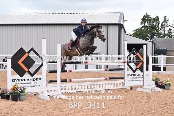 BPP_3411 - FRI CLASS 19 Junior 1.20 Open /Inc 148 Restricted Open **Viewing/Selection class for 148 teams**