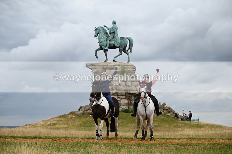 DSC_4916 - Time at Statue 11:10 to 11:42