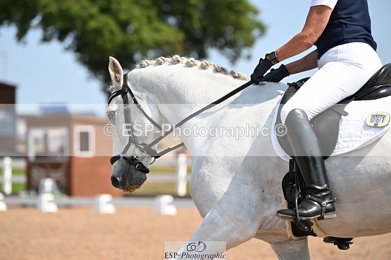 250816-124225-04540 - 061-Lyn.MillerRunnymead.Diamond