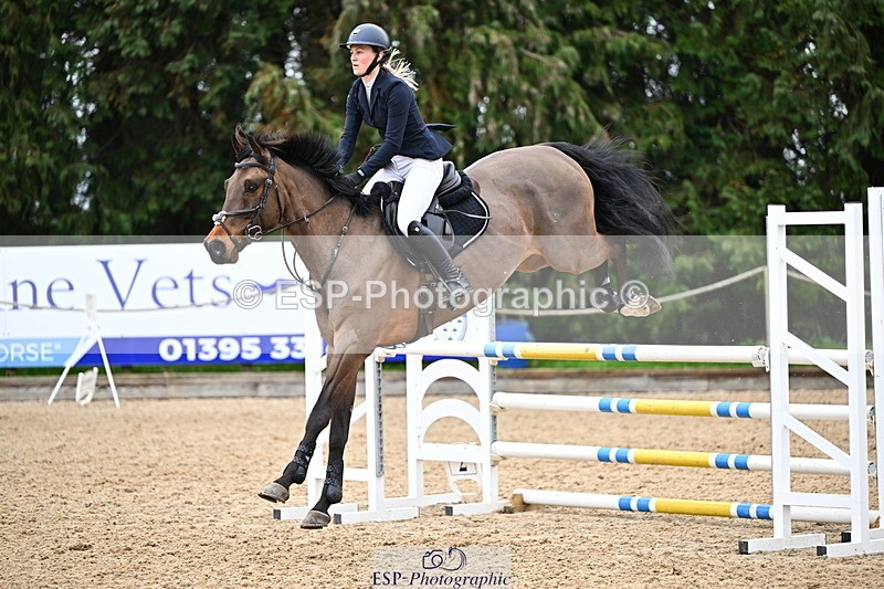 250321A-102447-00322 - Cls 2 Newcomers and 1.10m Open