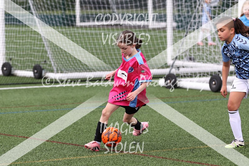 1DX30571 - Sat 13th U9 Girls