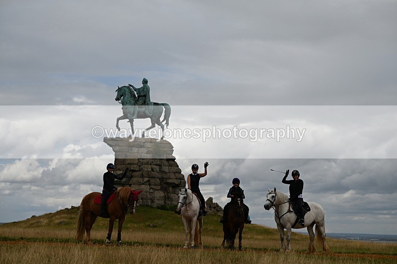 DSC_9146 - Time at Statue 14:33 to 15:10