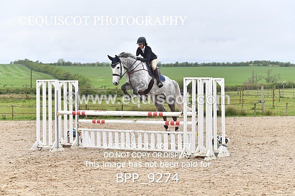 BPP_9274 - CLASS 30 SUN Senior Newcomers/ 1.10m Open