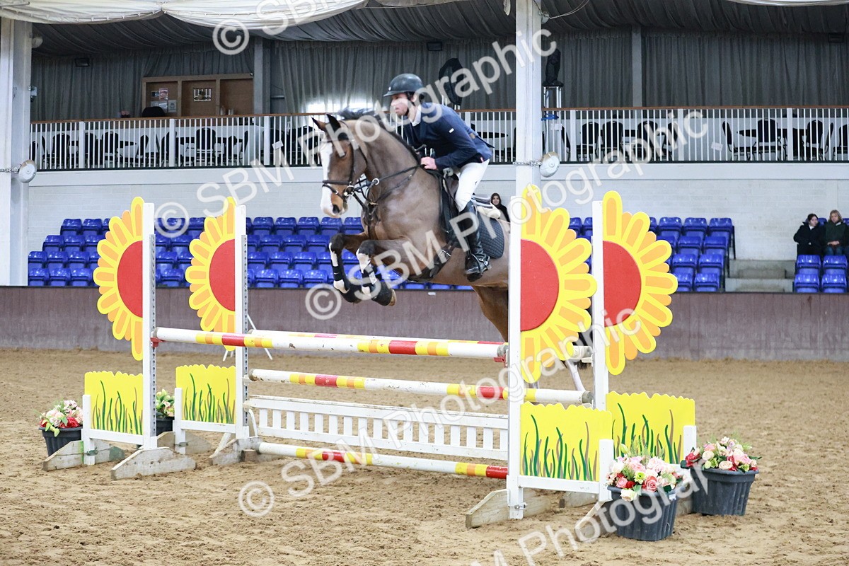 SBM_001104 - Class 4 - Senior Newcomers - 1.10m