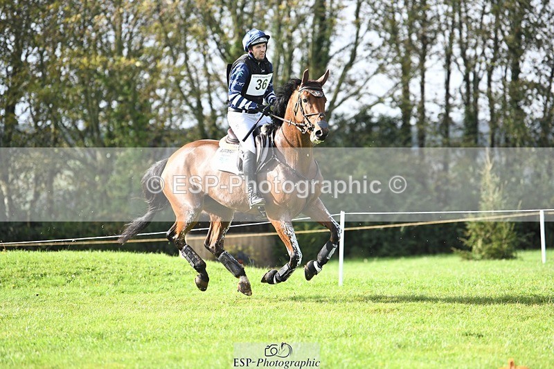 231020-111221-07092 - 036-DIAMANT.CRYSTAL.BLUE-Adam.Trew-XC