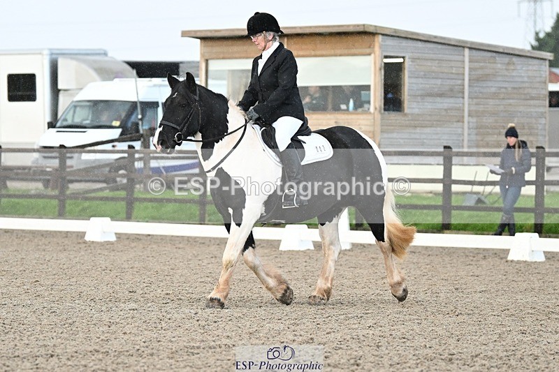 231105-085423-00042 - Cls 1 Intro C