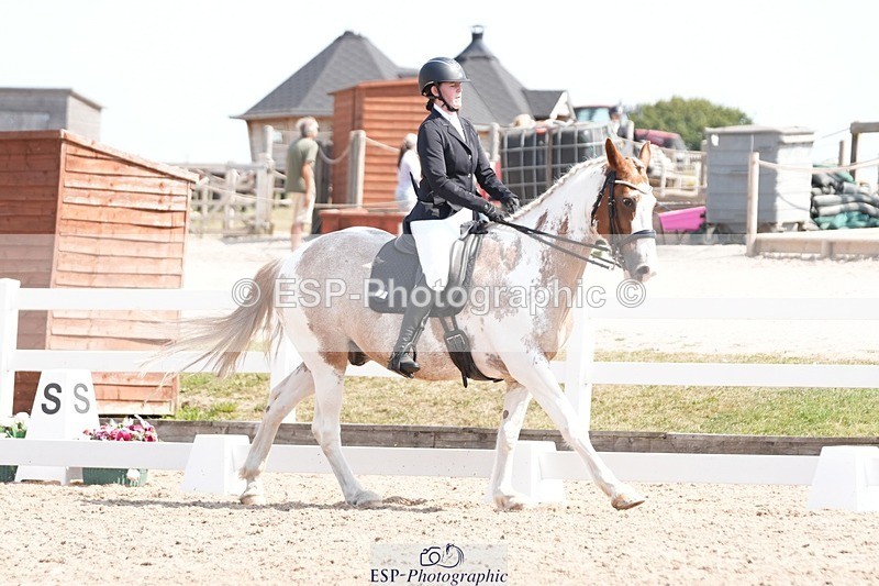 250817-123411-09120 - 161-Isabel.LawsonIn.the.pink