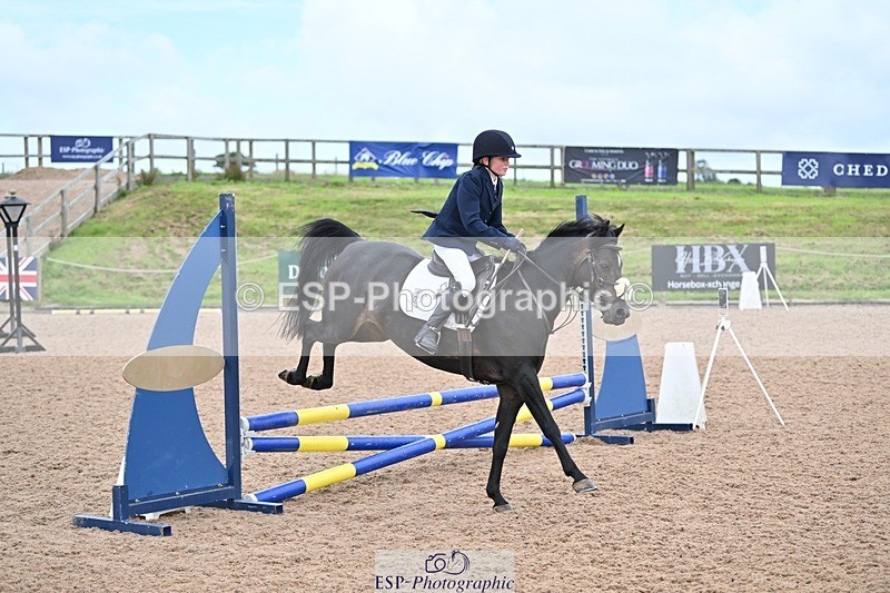 240813-160921-00165 - Clear round & 60cm