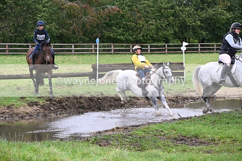 WJ6_8190 - Time at Photographer 13:49 to 14:15