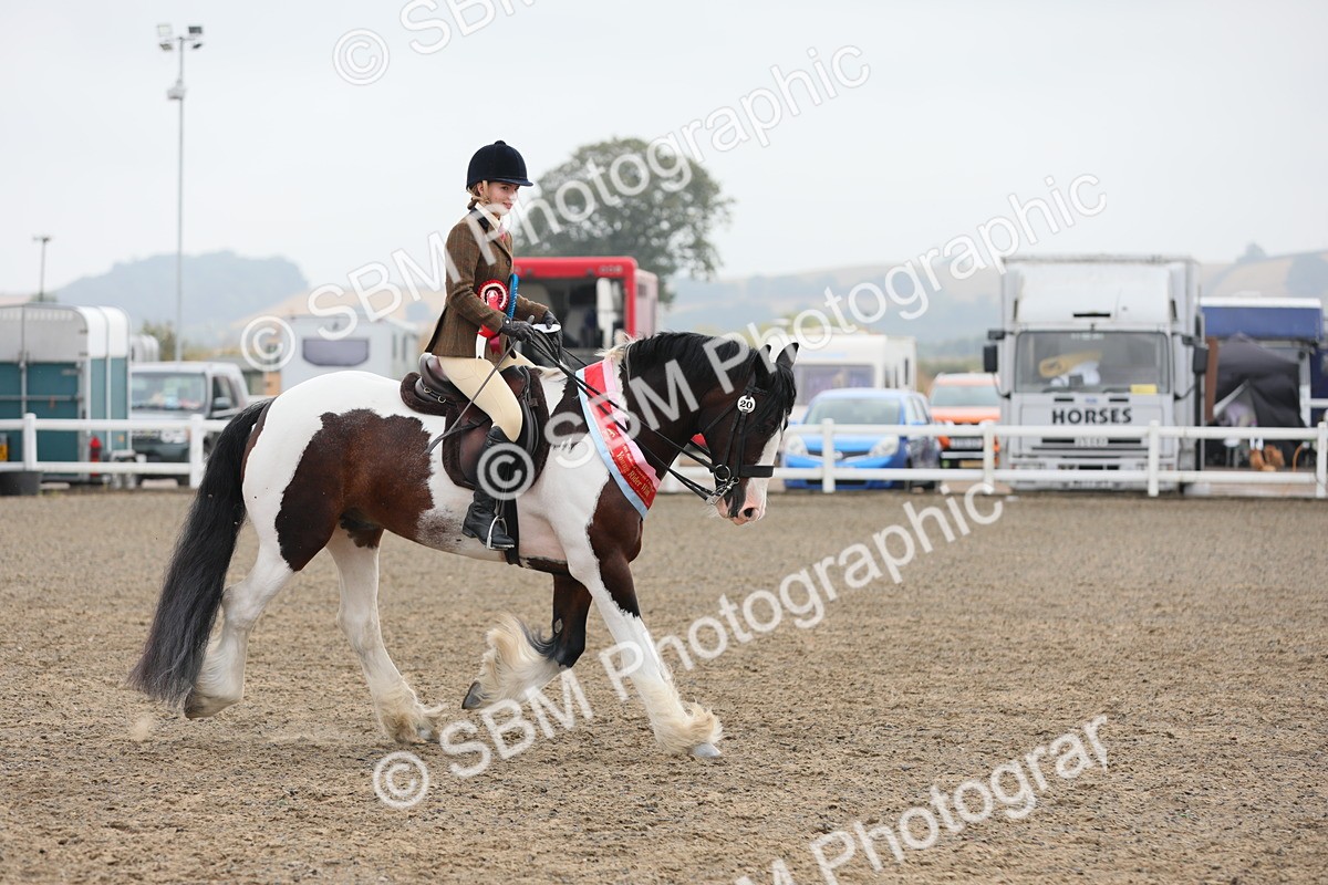 SBM_22407 - Class 807 - Young Rider 11 to 16 Yrs