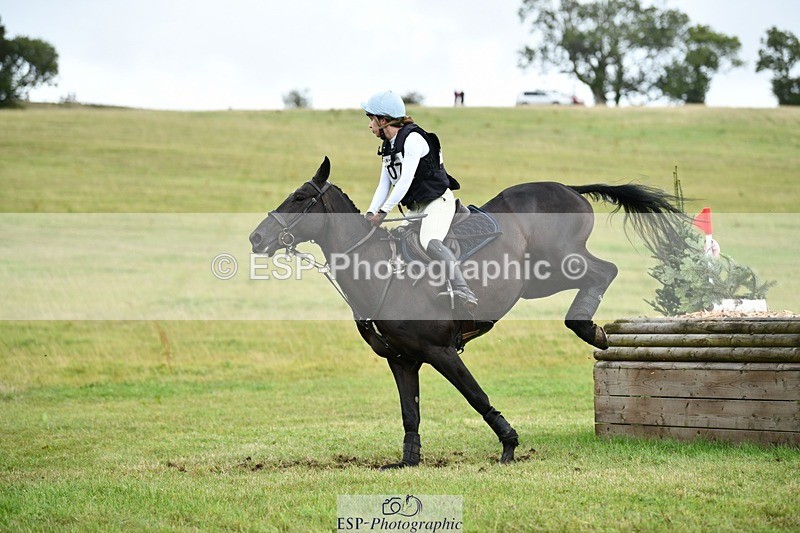 250831-123809-08774 - M-607-Lucinda.Osborne