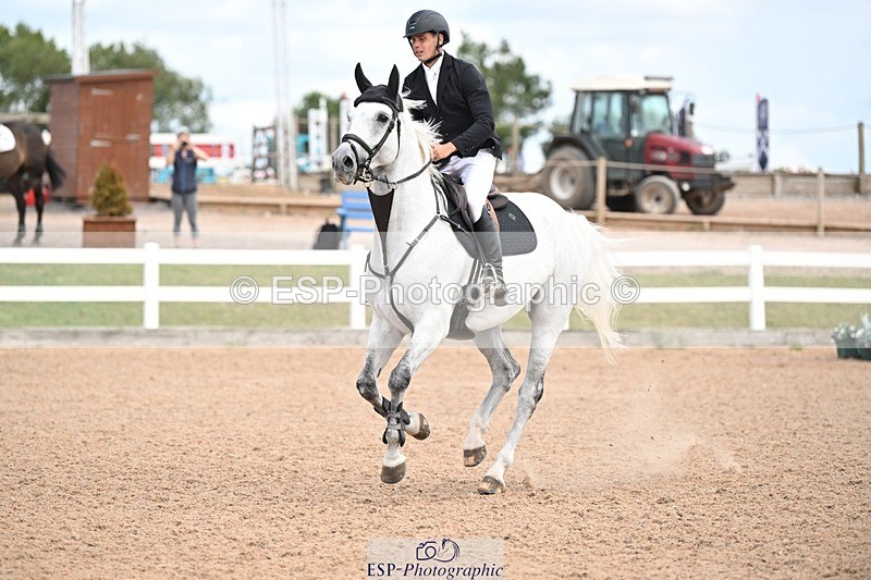 250723-155027-01236 - Cls 6 Foxhunter and 1.20m