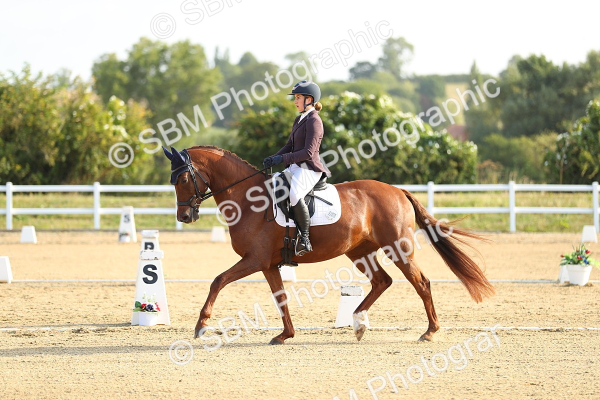 SBM_014973 - Class 13 - Novice 23 - 8,30-9.33