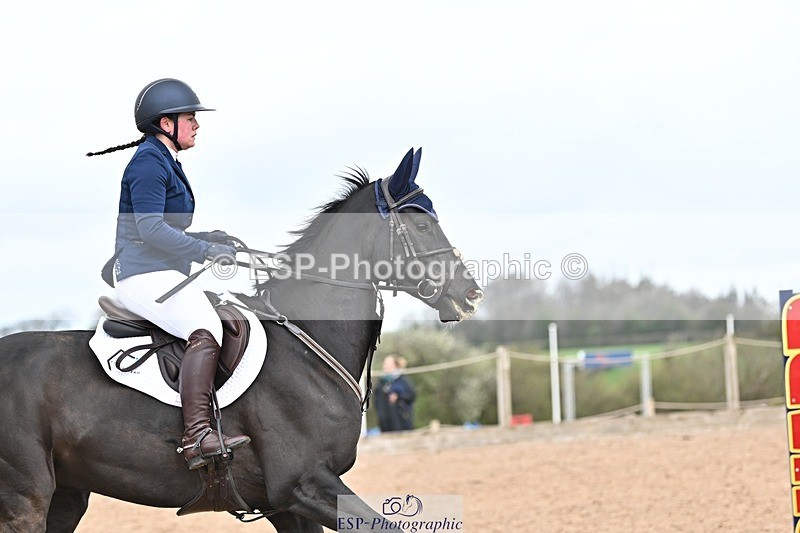 250414-111759-00433 - 90cm Round 1