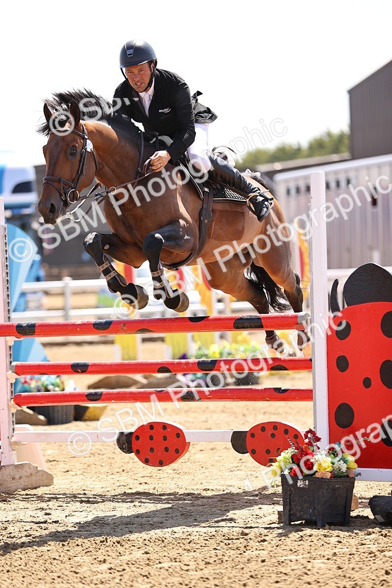 SBM_009992 - Class 9 - Senior Foxhunter - 1.20m Open