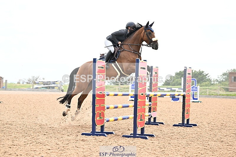 240828A-131817-00656 - Cls 3 Snr 1.05m Open