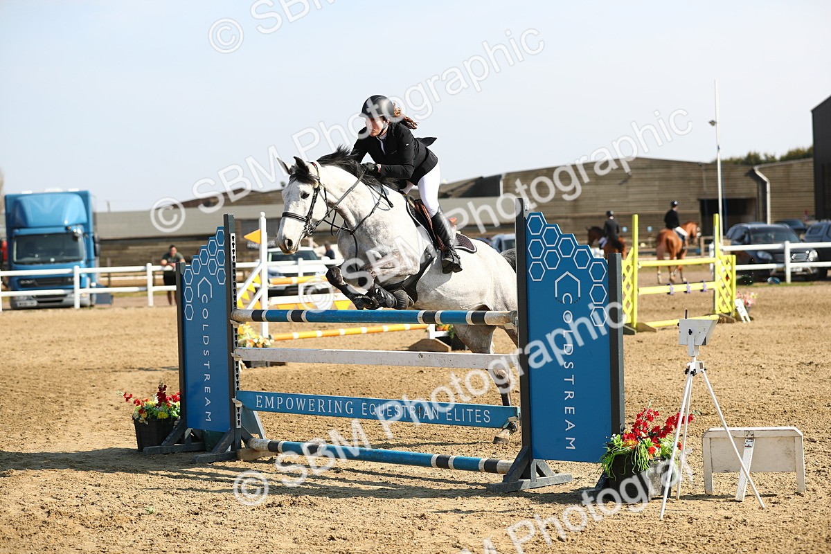 SBM_001448 - Class 5 - Senior Foxhunter - 1.20m