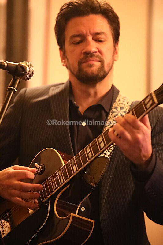 NKC-13 - Denny Illet and chums plays tribute to Nat King Cole