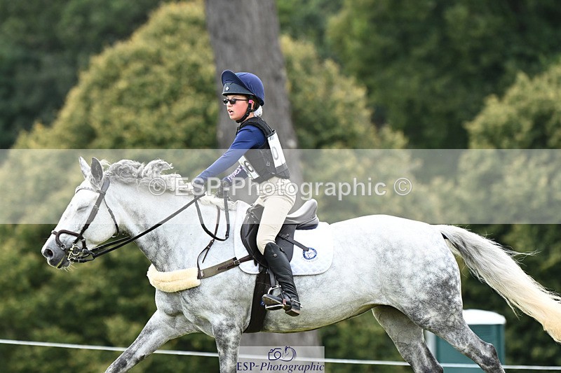 240825X-142352-34992 - 80cm XC 14.30 to 15.30