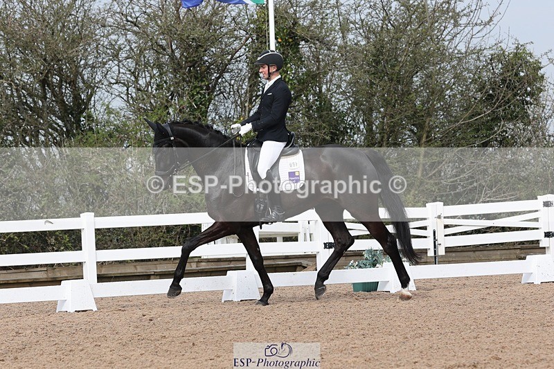 250404-111924-04922 - 093+097-Jennifer.Charleston+Gijs.Van.Vooren