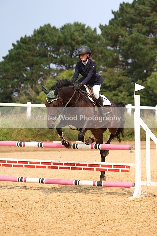 3E7A1465 - Class 4: Senior British Novice/90cm open
