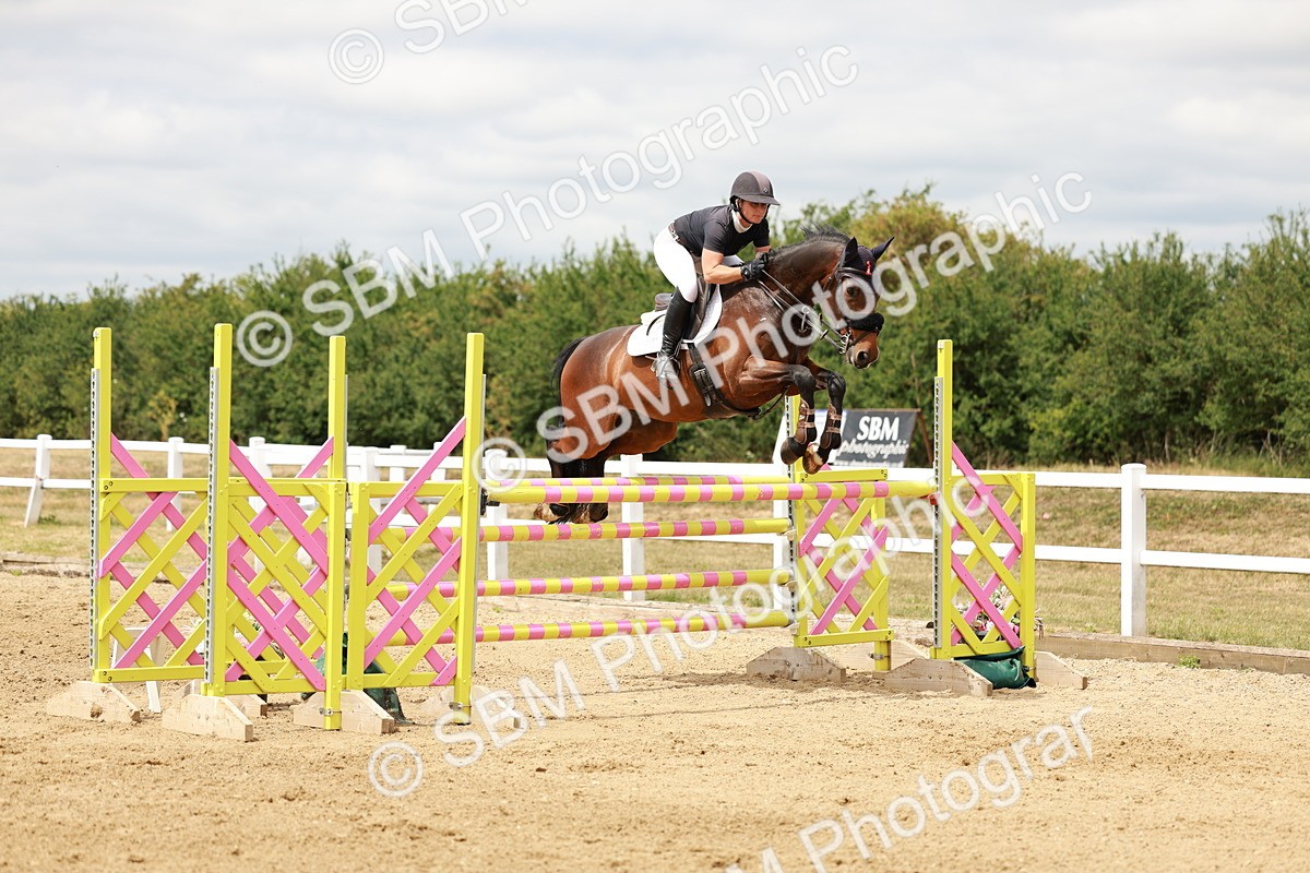 SBM_018940 - Class 21 - Senior Newcomers Championship 2d Rd