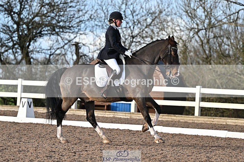 241214-141743-02780 - 153-Sally.Bell-Hilton.VI