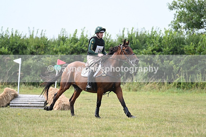 WJ7_7370 - 60cm XC Time 13:54 to 14:20