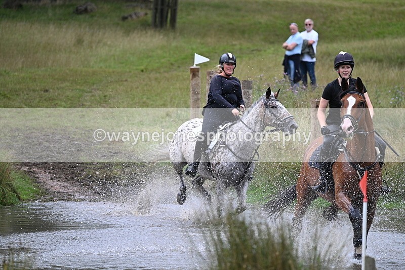 WJ7_2760 - Time at Water 11:37 to 12:13