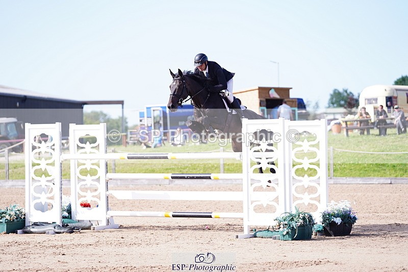 240803A-170004-09436 - Cls 33 National 1.40m Open