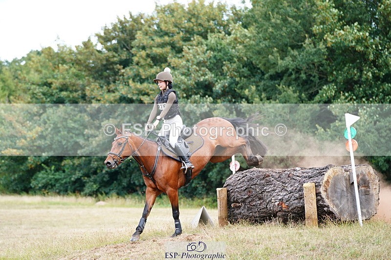 250802A-154242-07372 - F-276-Florence.Caswell-D.DAY.BRIOVERE