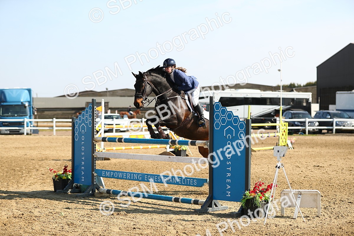 SBM_001357 - Class 5 - Senior Foxhunter - 1.20m