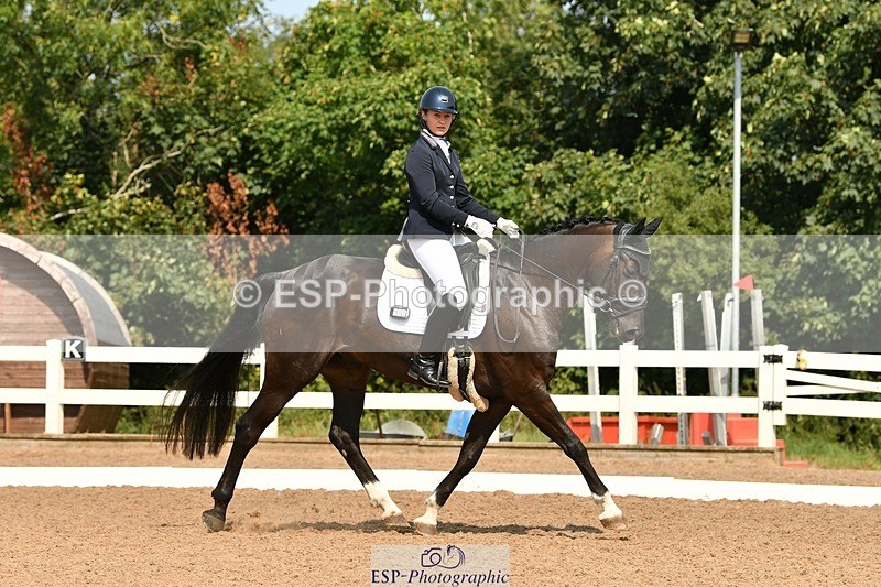 250817-114928-08660 - 113-Chloe.BakerFirst.Date.III