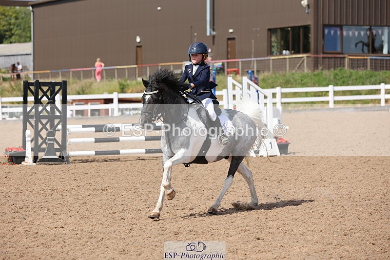 240629A-161010-07927 - Cls 13 Stepping Stones 128cm + 138cm